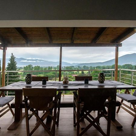 Lilaia'S View Villa Bagian luar foto