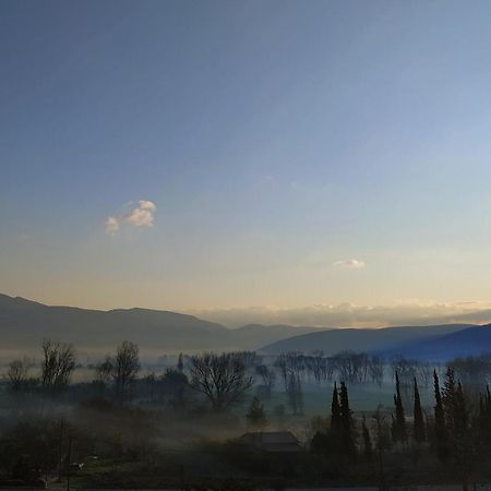 Lilaia'S View Villa Bagian luar foto