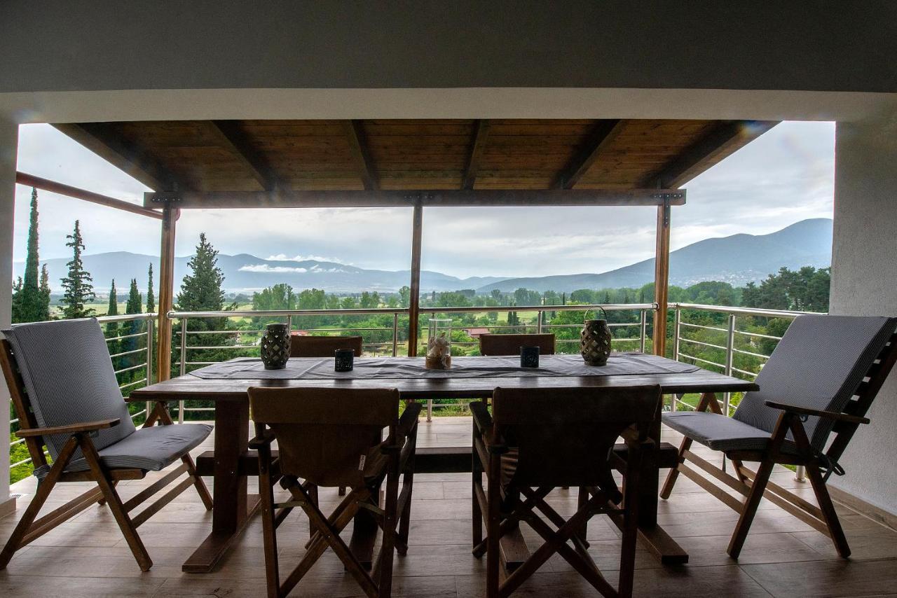 Lilaia'S View Villa Bagian luar foto