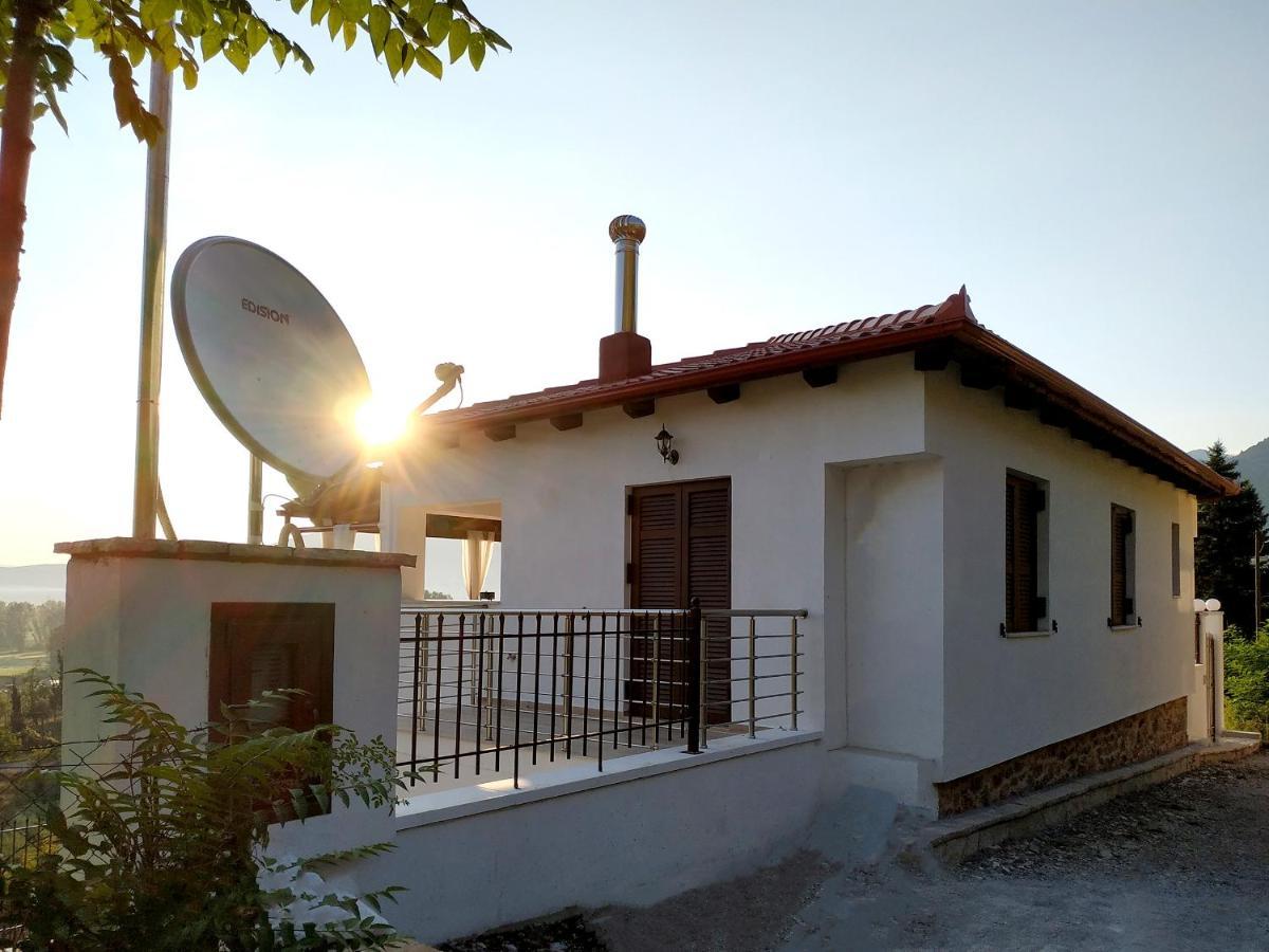 Lilaia'S View Villa Bagian luar foto
