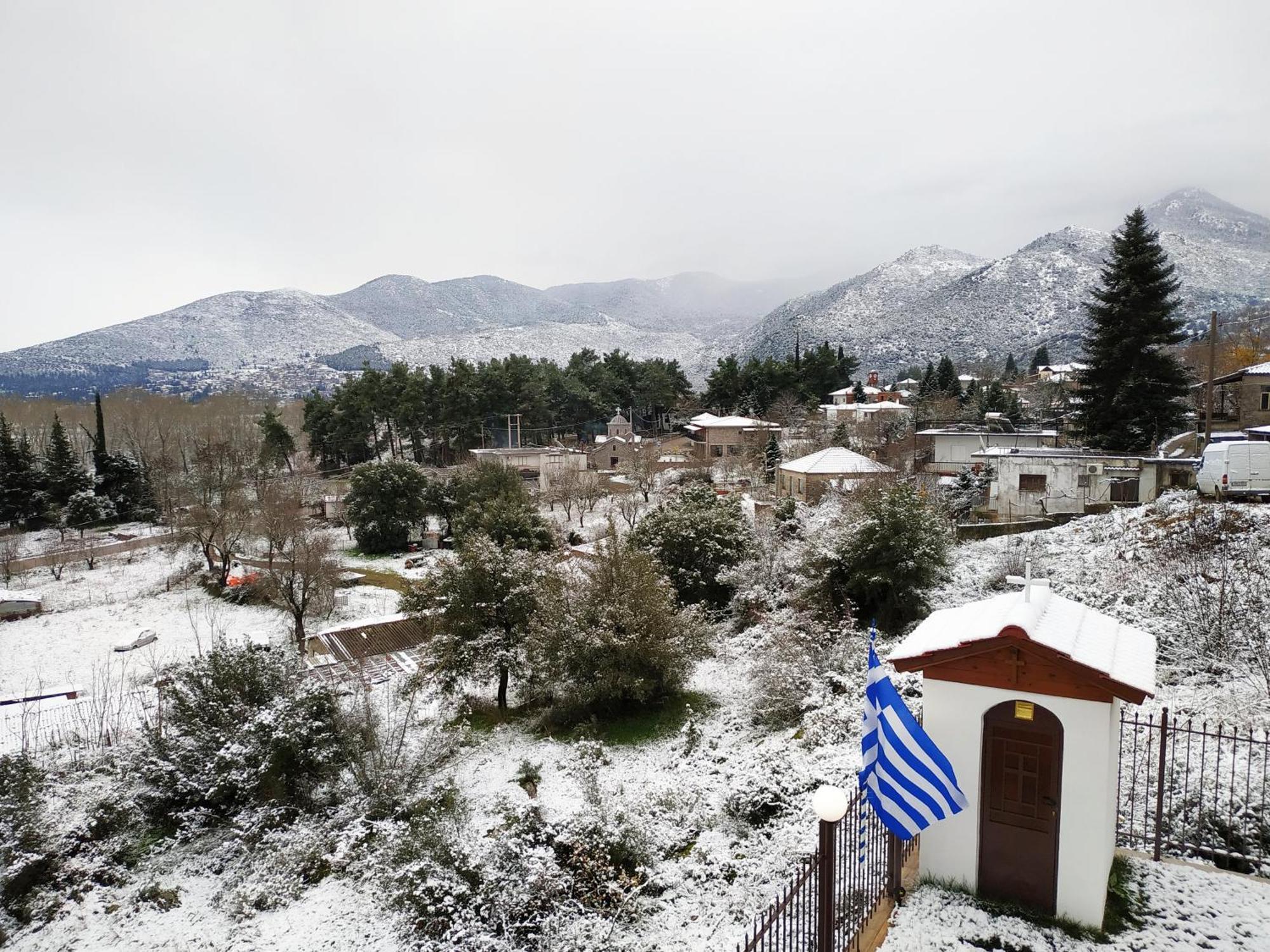 Lilaia'S View Villa Bagian luar foto